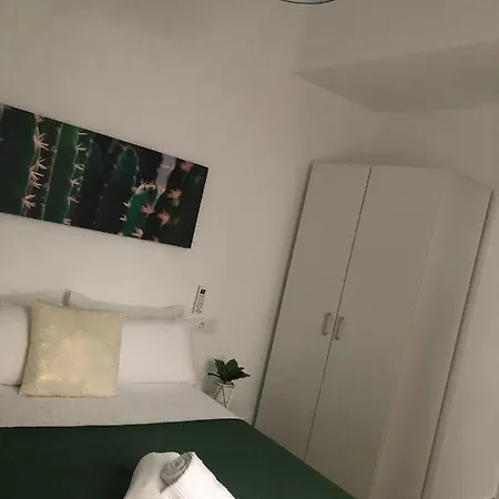 Beautiful In The Heart Of Apartment
