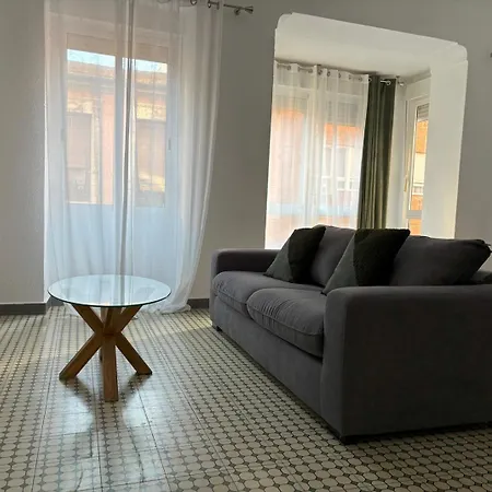 Beautiful In The Heart Of Apartment